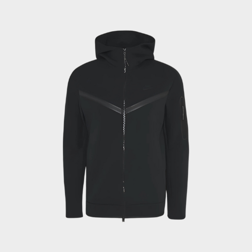 Outfit Tech Fleece Black + Casquette Offerte